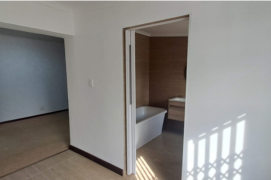3 Bedroom Property for Sale in Kabega Park Eastern Cape